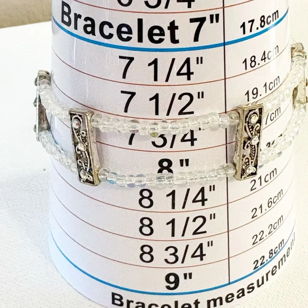 Beaded Bracelet Toggle Closure Clear Beads Silver Tone Delicate Size 7.75